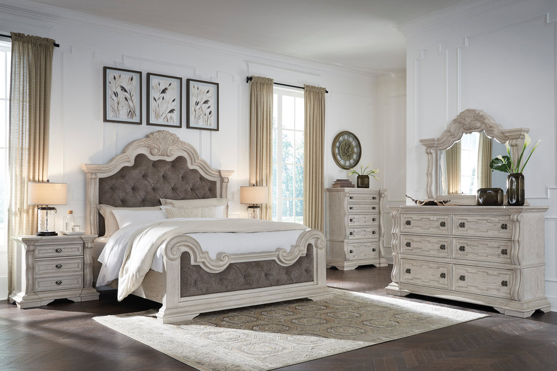 Savannah Estate Upholstered Bedroom Set