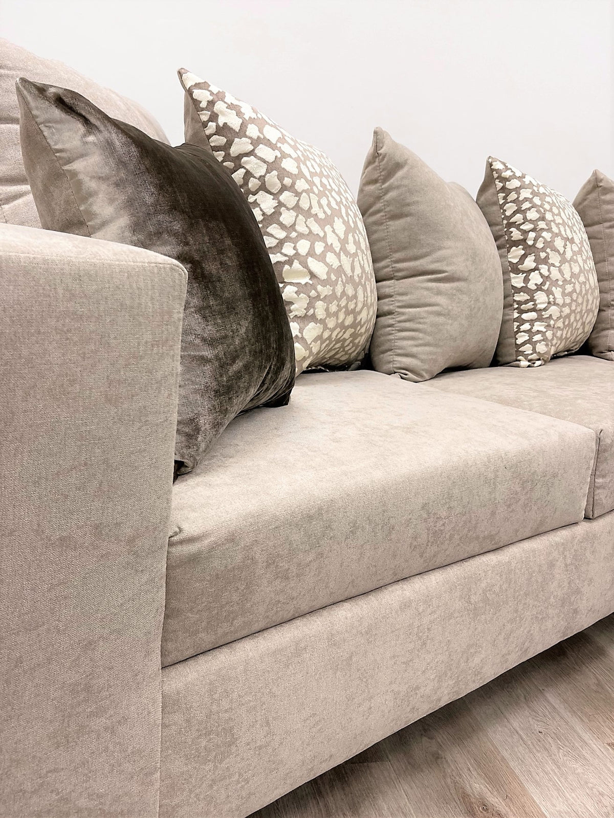110-Hollywood Stationary Sectional Beige