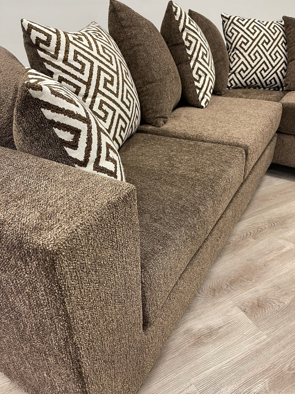 110 Stationary Sectional Sofa Mocha